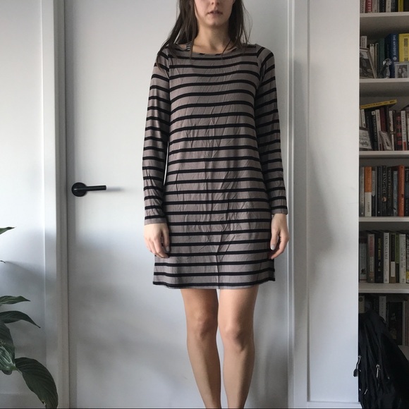 Striped long sleeve jersey knit dress - Picture 2 of 2